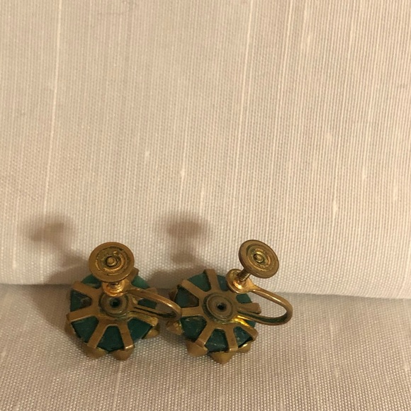 Jewelry Emerald Green Vintage Earrings Poshmark